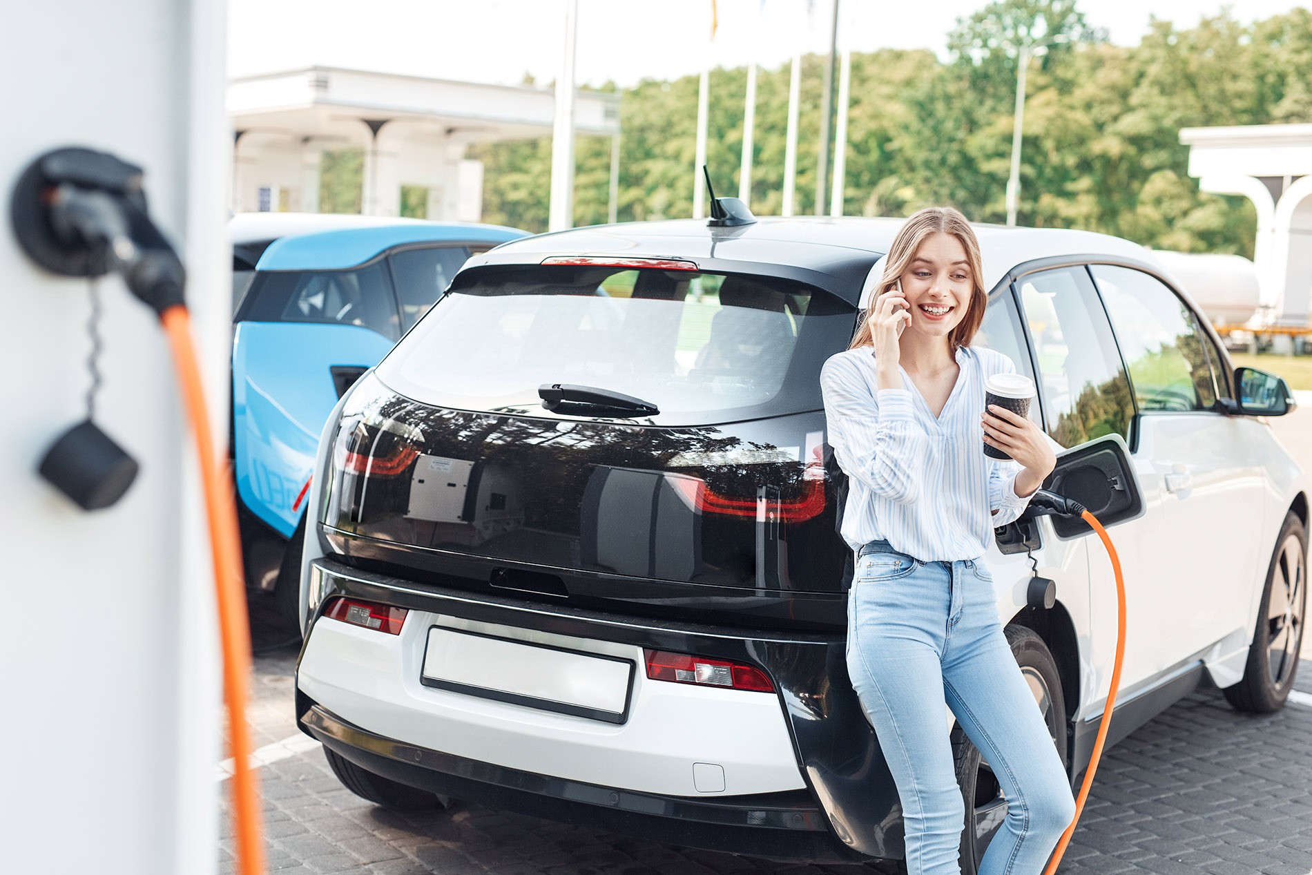 汽車充電樁加盟：如何選定靠譜的充電樁品牌？