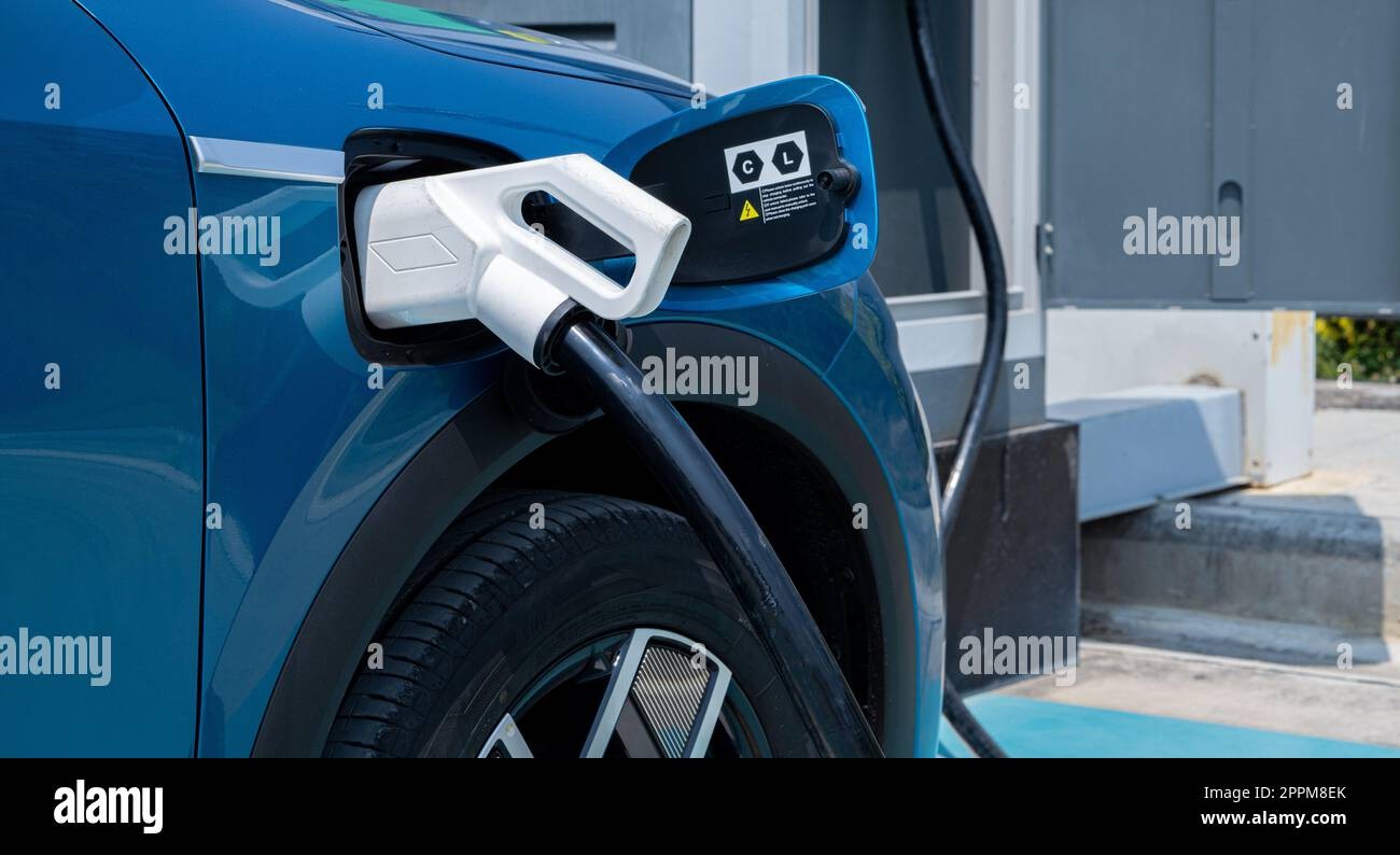 康普利汽車充電樁與同行的差異化競(jìng)爭(zhēng)優(yōu)勢(shì)