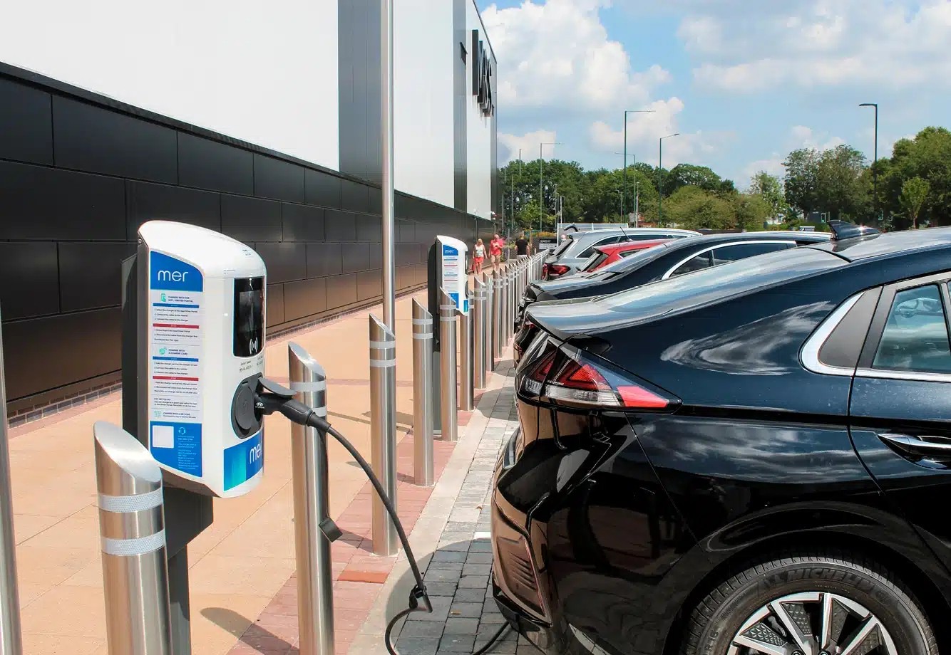 汽車充電樁加盟商的成功經驗：如何實現財富自由